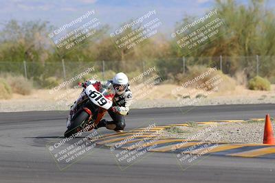 media/Nov-05-2022-SoCal Trackdays (Sat) [[f8d9b725ab]]/Turn 2 (1120am)/